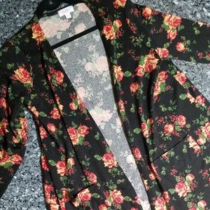 Medium Lularoe Sarah